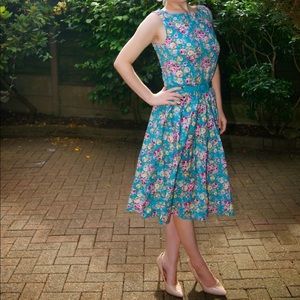Lindy Bop Audrey Dress in Blue Floral